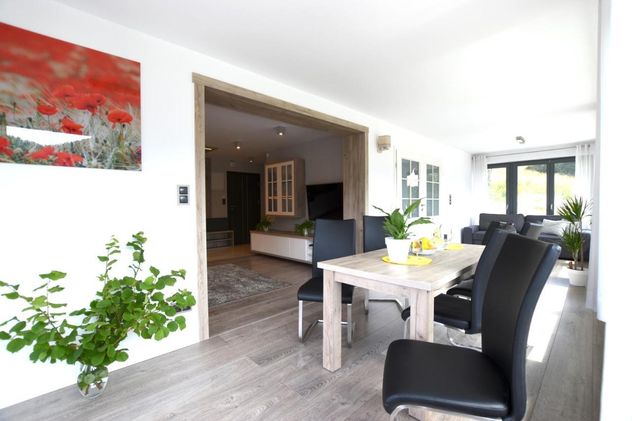 Apartamenty Sun Щирк Экстерьер фото