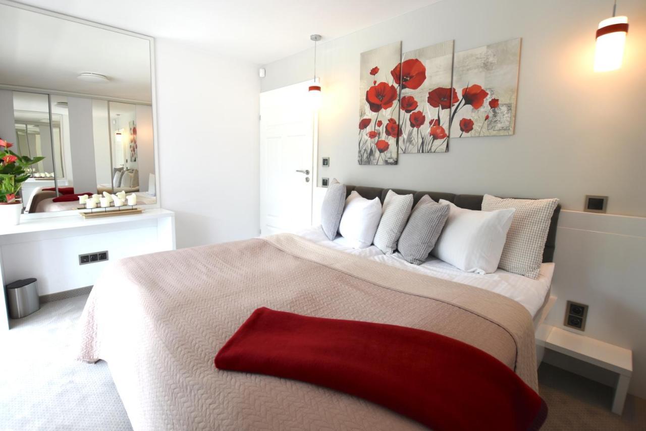 Apartamenty Sun Щирк Экстерьер фото